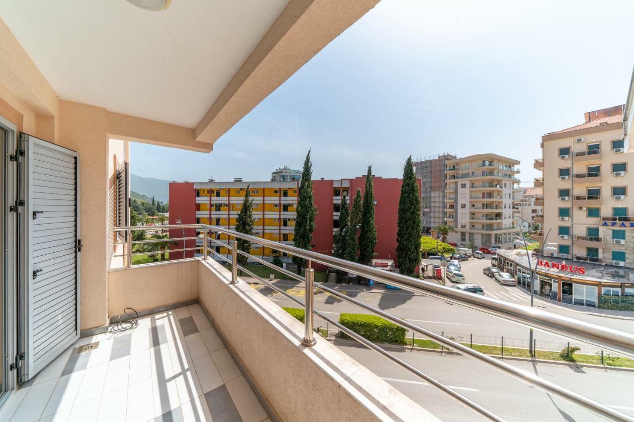 Sms Apartments Budva Kültér fotó
